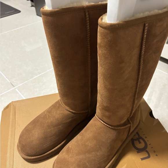 UGG Women's Classic Tall Boots in Rich Tan - Picture 2 of 6